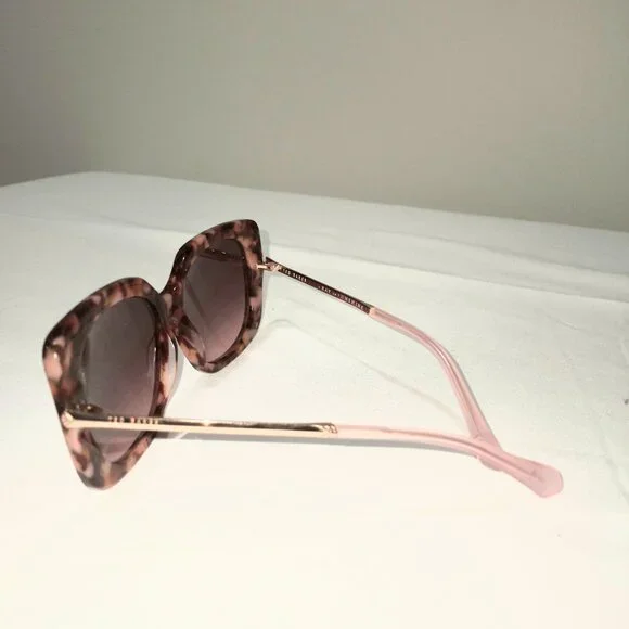 TED BAKER LONDON BROWN TORTOISE SHELL CAT EYE WOMENS SUNGLASSES WITH CASE